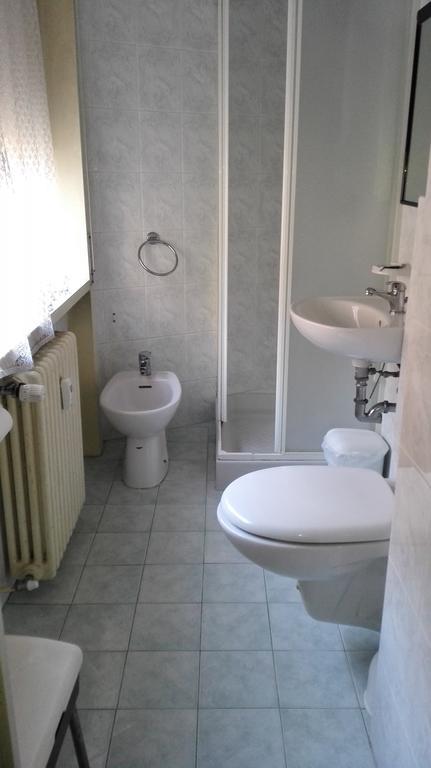 Hotel Mira Varese Habitación foto